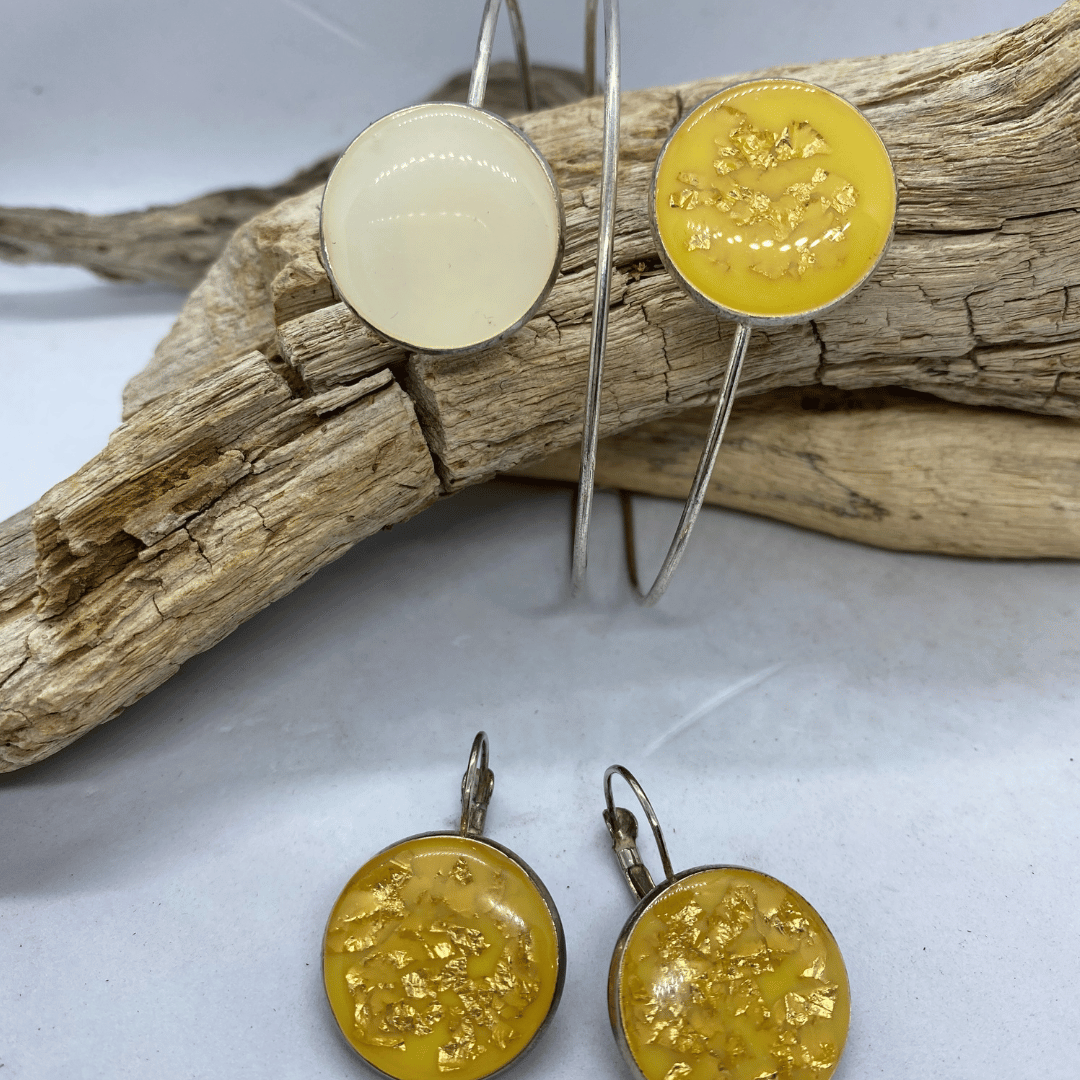 Papuošalų komplektas: apyrankė ir žiedas „Saulės bučinys“