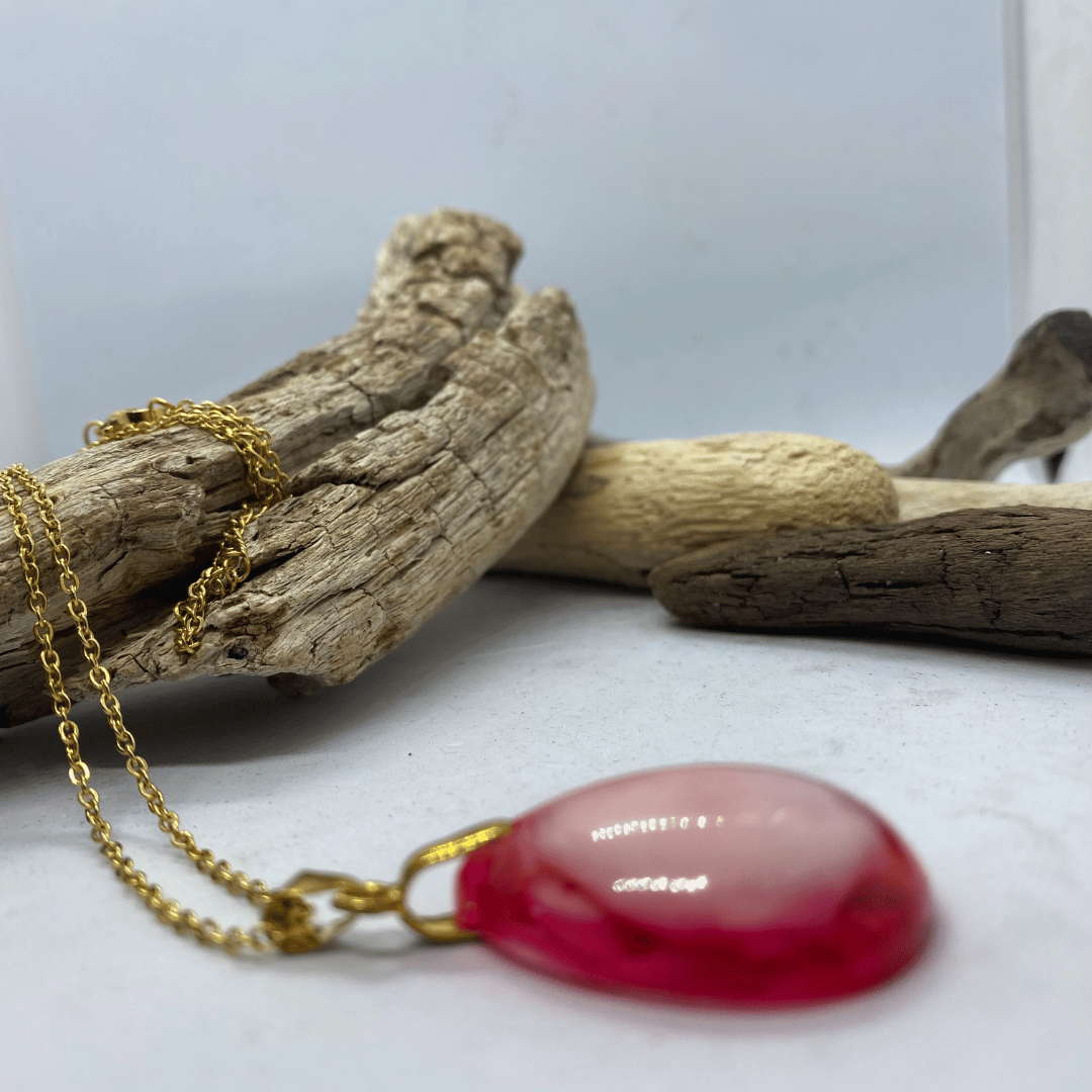 Pakabukas ant kaklo „Karamelės lašas“